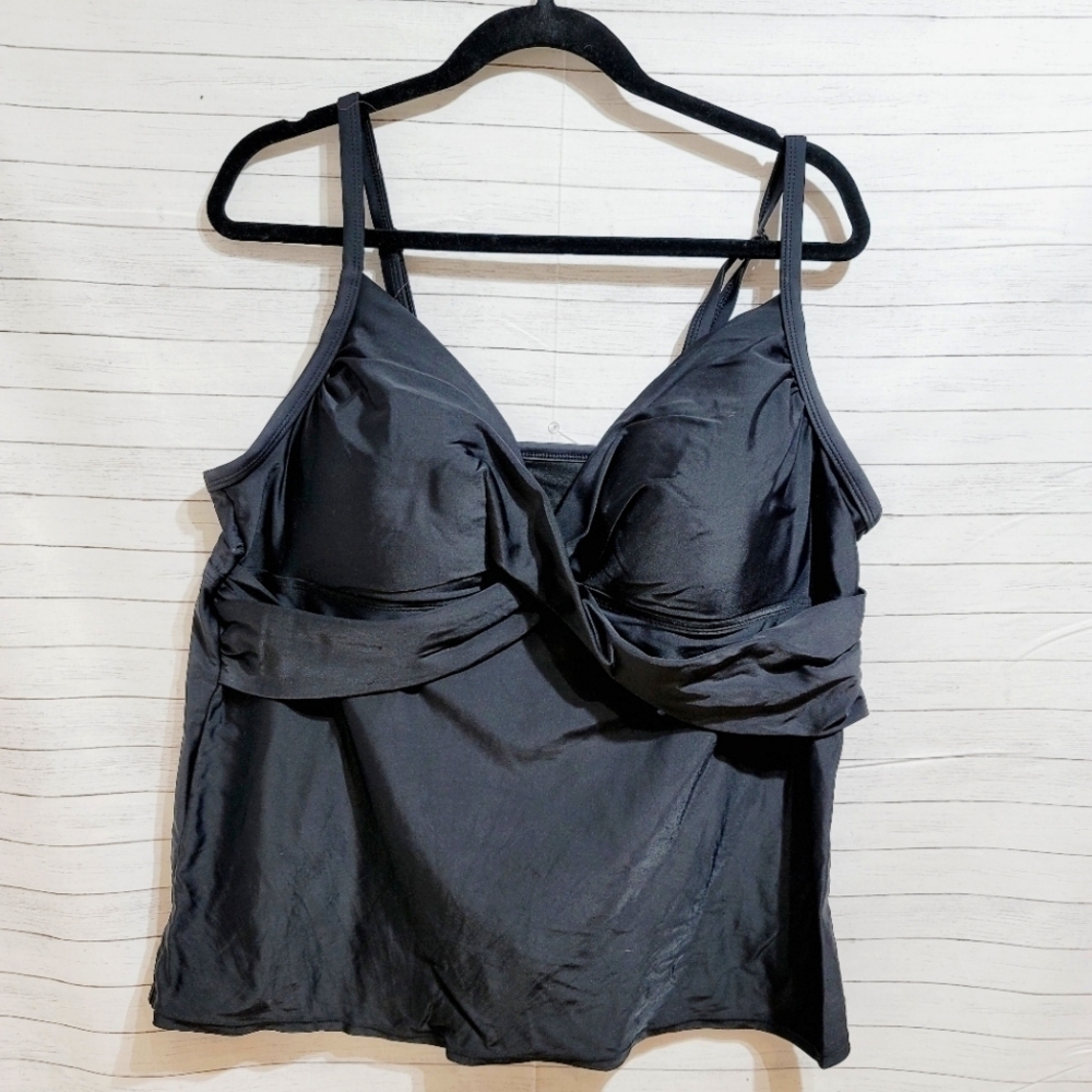 CATALINA TANKINI BLACK SWIM TOP, sz 3XL/ 22W-24W